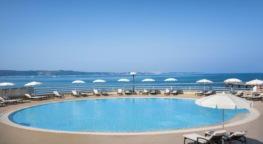 Отель Floating Sea House Portorose Экстерьер фото