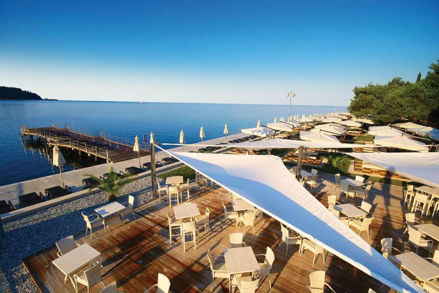 Отель Floating Sea House Portorose Экстерьер фото